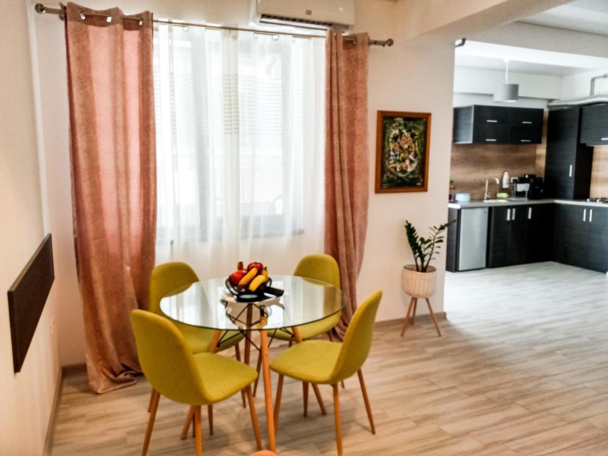 Ric Apartment